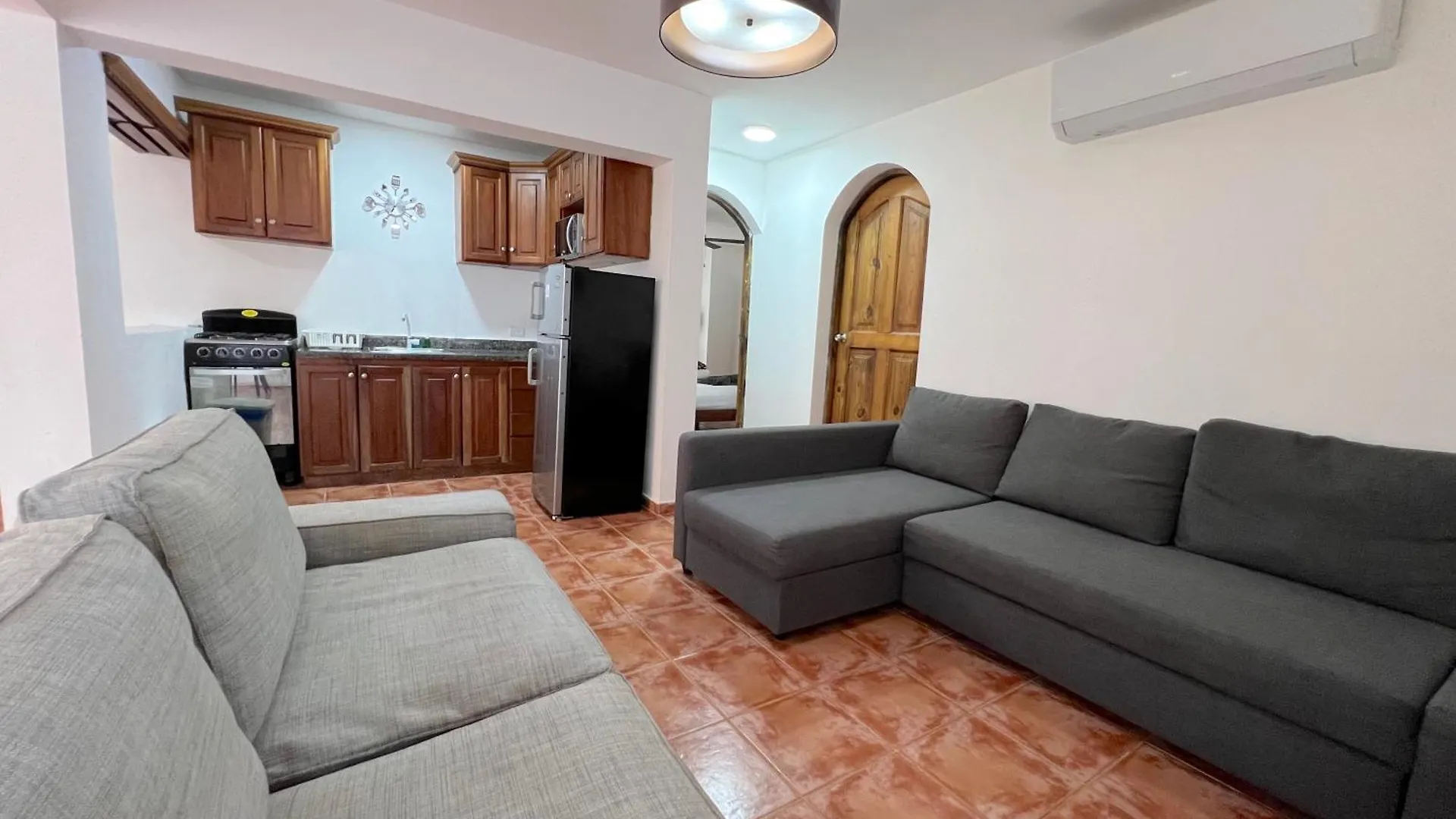 Los Corales Villas And Suites - Beach Club, Spa, Restaurants Punta Cana Hotel