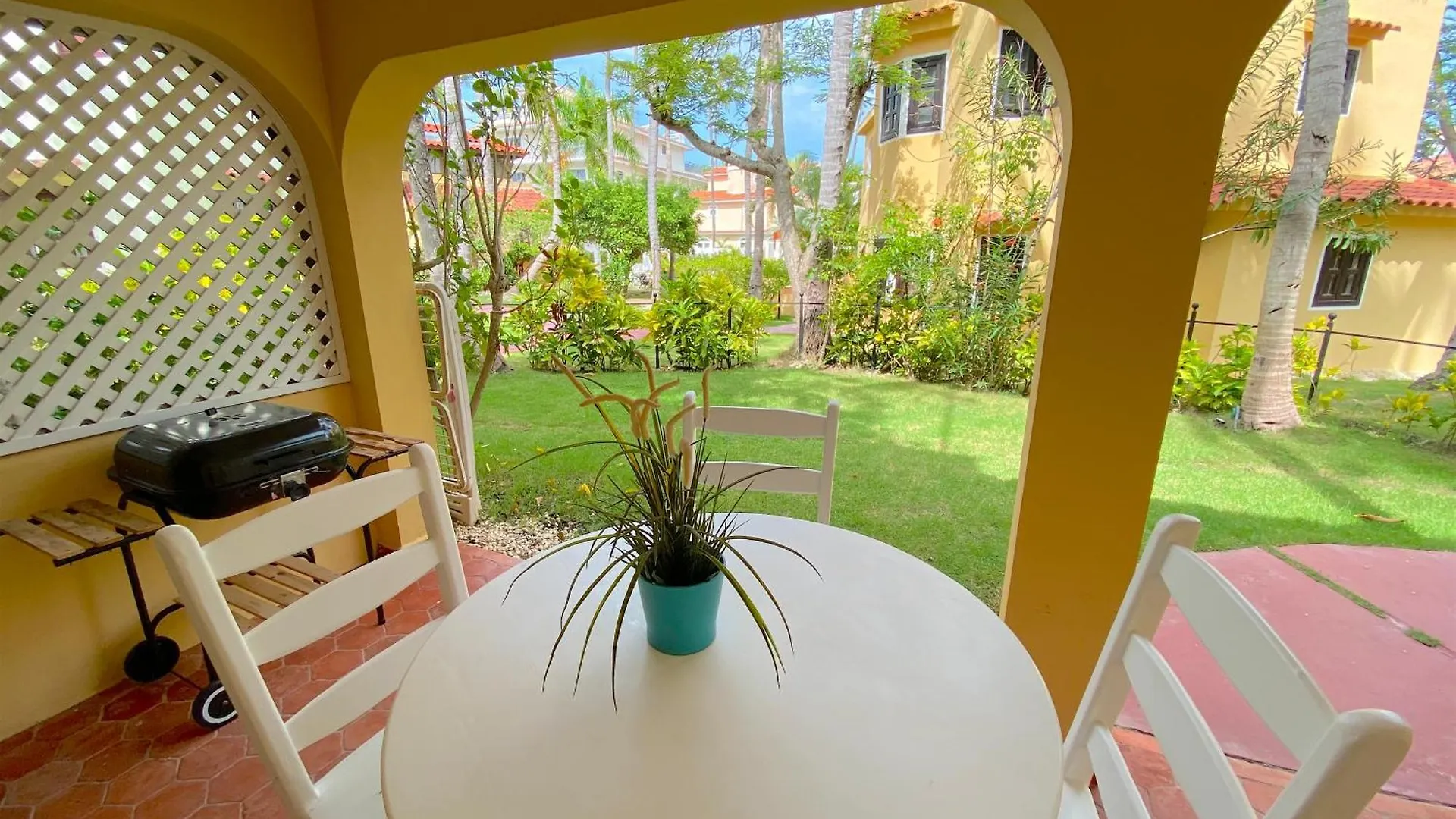 Los Corales Villas And Suites - Beach Club, Spa, Restaurants Punta Cana
