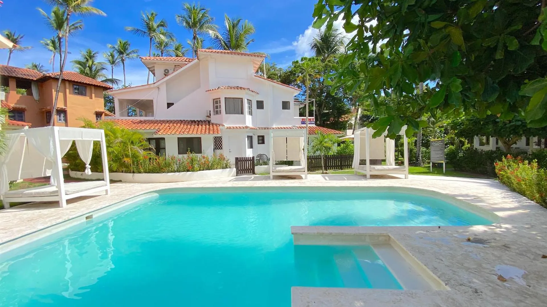 ***** Hotell Los Corales Villas And Suites - Beach Club, Spa, Restaurants Punta Cana Dominikanska republiken